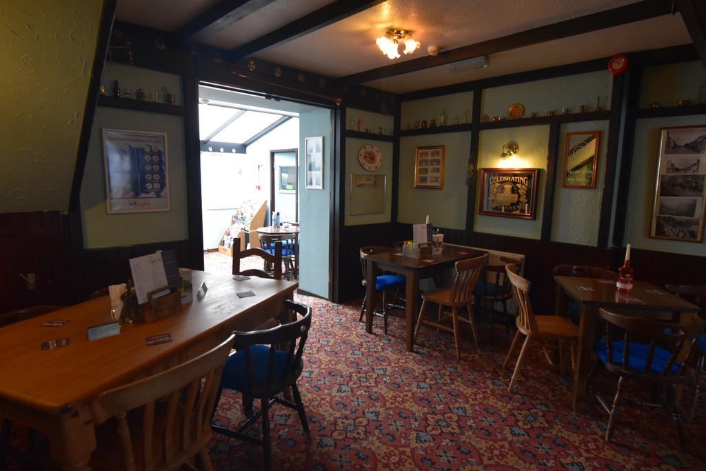 The Bugle Inn Bagian luar foto