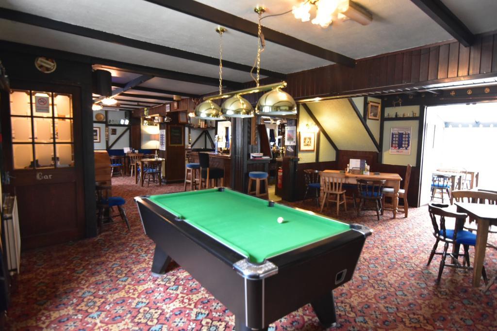 The Bugle Inn Bagian luar foto