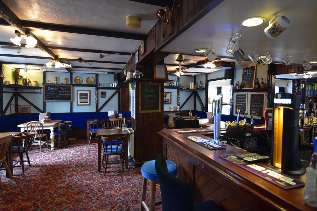 The Bugle Inn Bagian luar foto